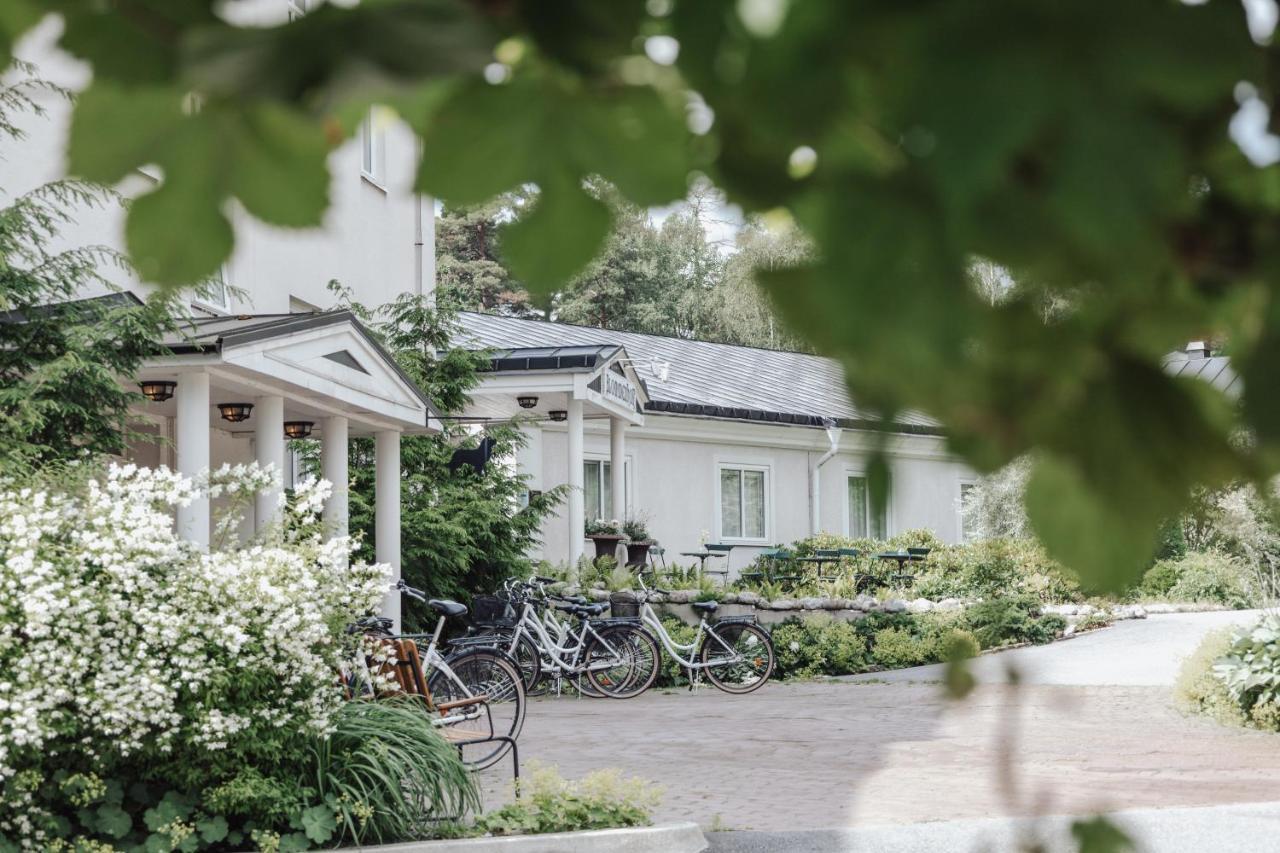 Blommenhof Hotel Nyköping Exterior foto