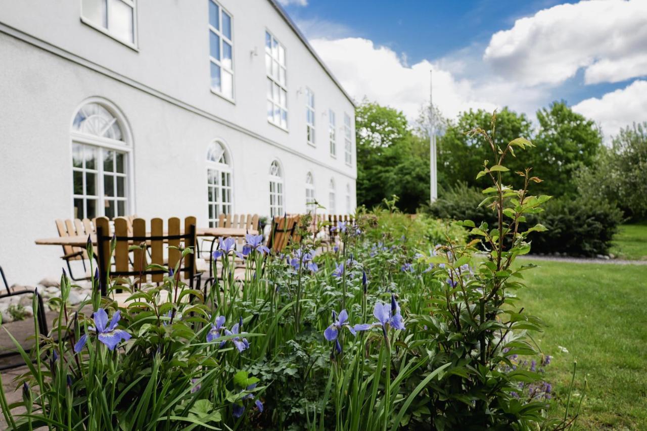 Blommenhof Hotel Nyköping Exterior foto